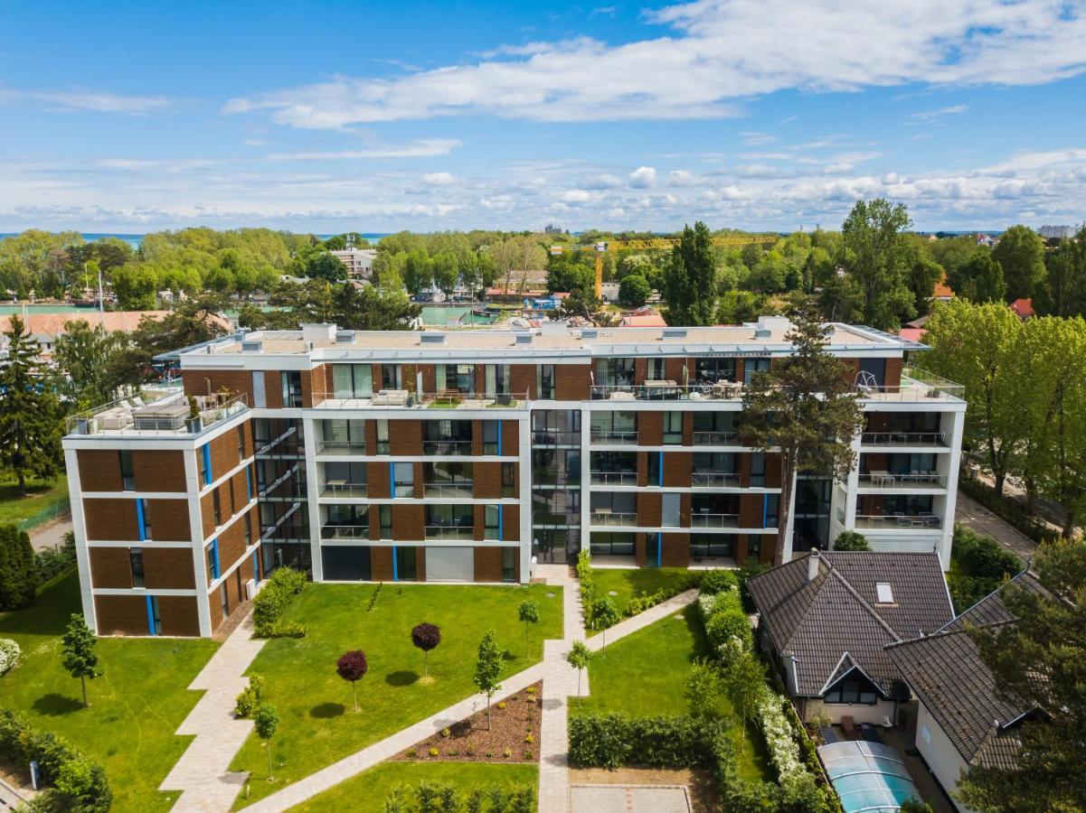 Mf Port Azur Wellness Apartments Siófok Exterior foto