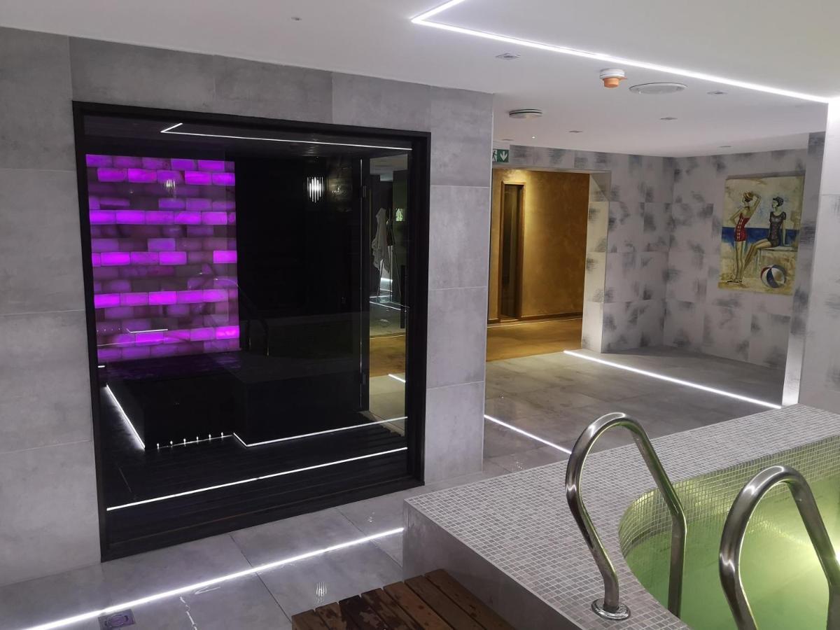 Mf Port Azur Wellness Apartments Siófok Exterior foto